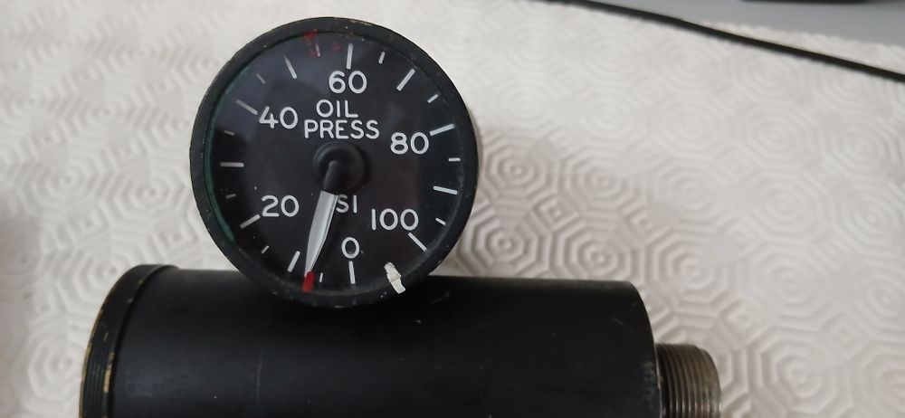 Lockheed F-104 Starfighter cockpit  gauges  manometros.