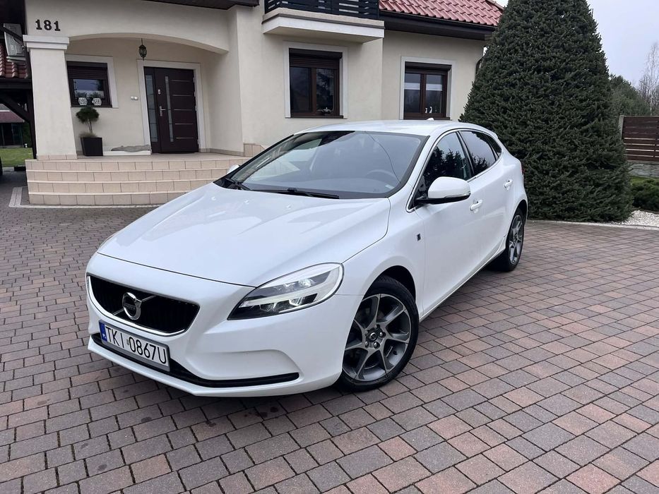 Volvo V40 Volvo v40 Ocean Race LIFT biała perła! nowy rozrząd i opony!