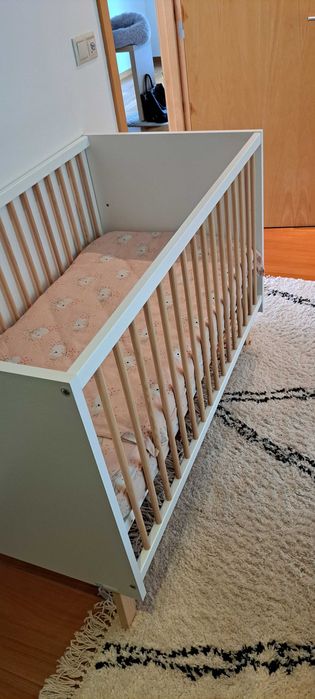 Berço Zy Baby 3 em 1 e colchão