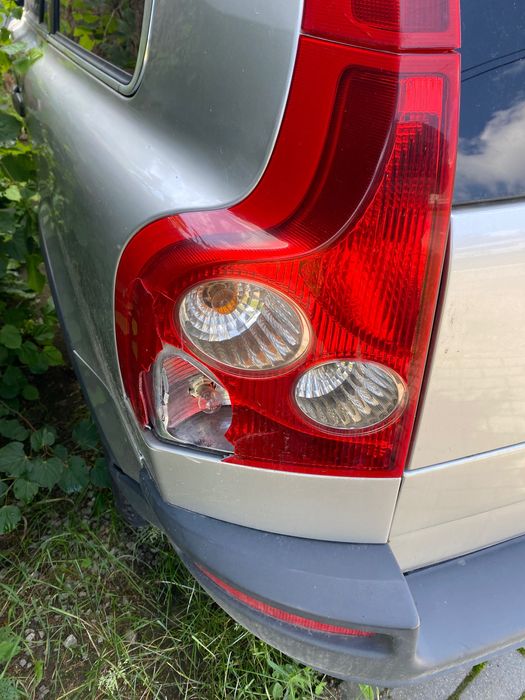 Volvo xc 90 2003r