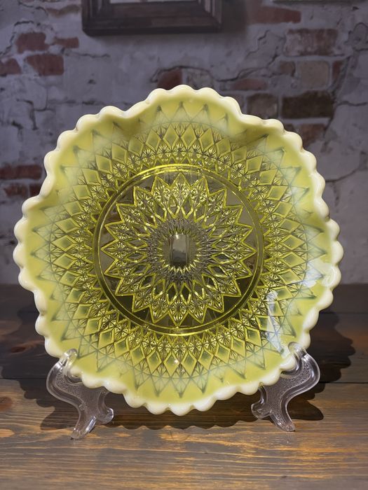 Урановое стекло. 1867-1939 гг. George Davidson.Англия