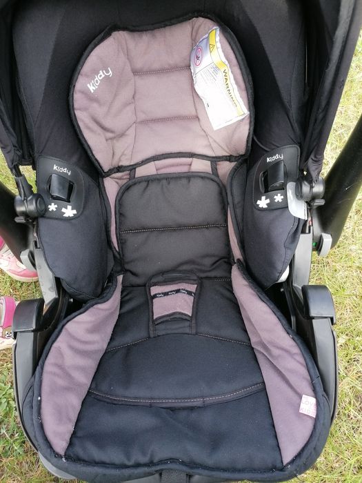 Sprzedam fotelik samochodowy