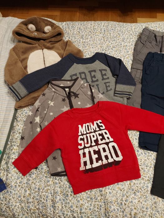 Zestaw ubrań rozm. 80