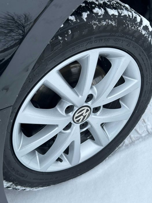 Продам Volkswagen Jetta 2010 рік можлива розстрочка,кредит,обмін!