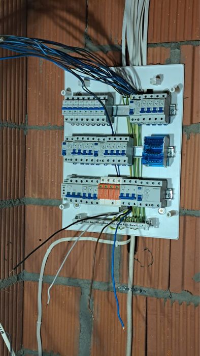 Usługi elektryczne
