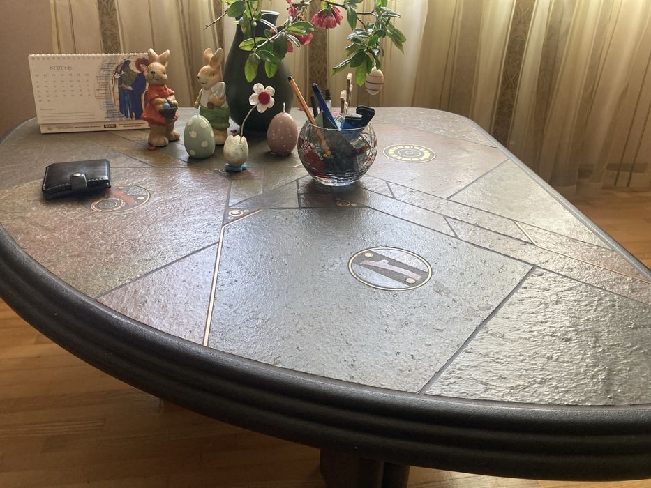 Стіл кавовий, оригінальний з природнього каменю