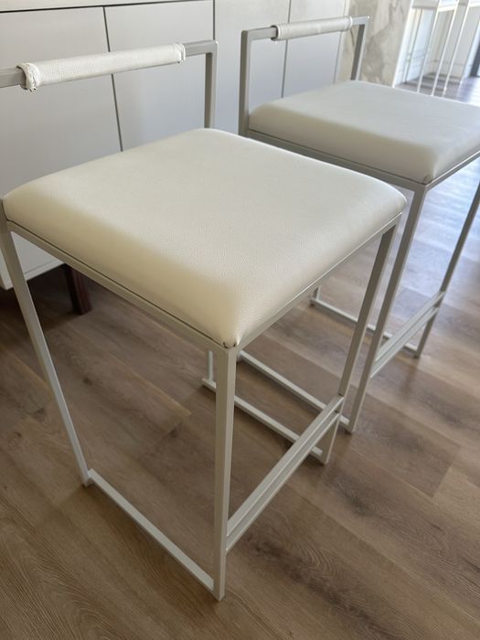 Bancos altos By Crea