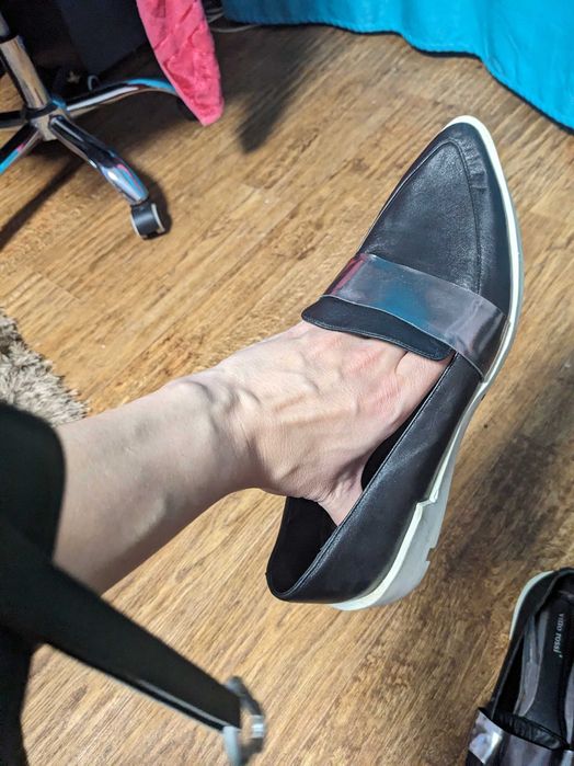 Туфли , лодочки кожаные