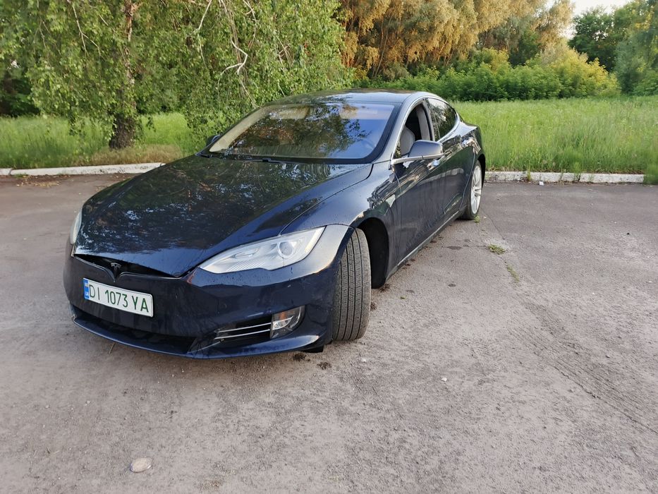 Tesla S 85 performance