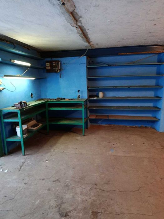 Продам капітальний гараж 50м²