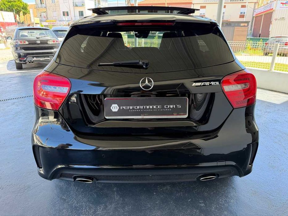 Mercedes-Benz A 180 CDI 7G-DCT AMG Line — photo 4