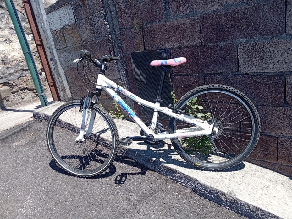 Vendo ou troco bicicleta rodar 24 em bom estado
