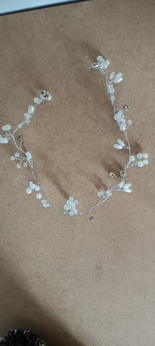 Ozdoba we włosy ślubna