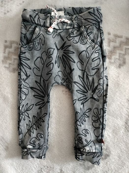 2 pary spodenek unisex