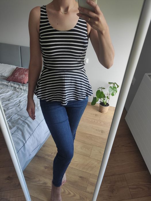 Rozmiar S top z baskinką paski, bluzka New look
