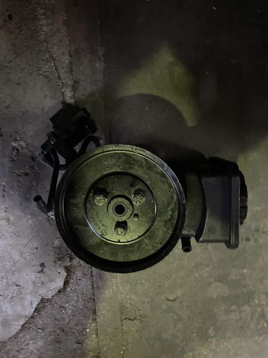 Bomba direção bmw e46 320d