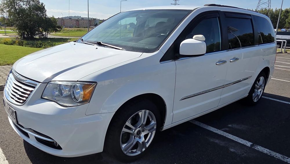 Chrysler Town & Country