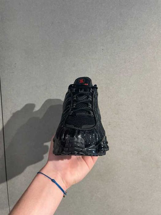 Buty czarne rozmiar 43