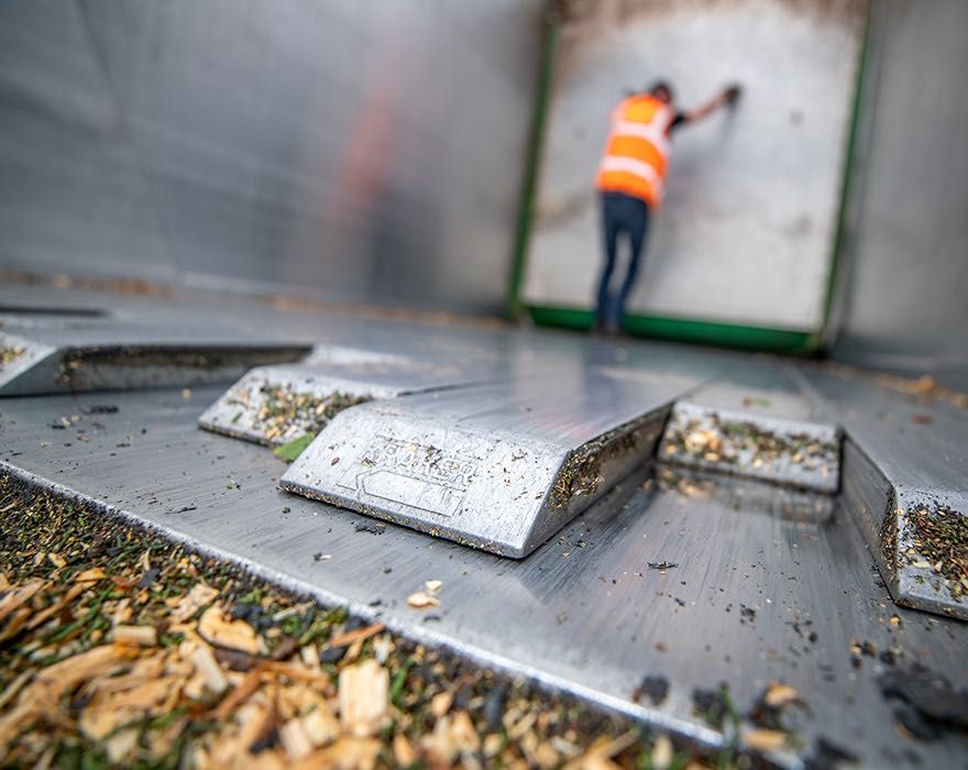 Transport Niskopodwoziowy Wywrotka RUCHOMA PODŁOGA ZRĘBKA 92 M3 RAPTOR