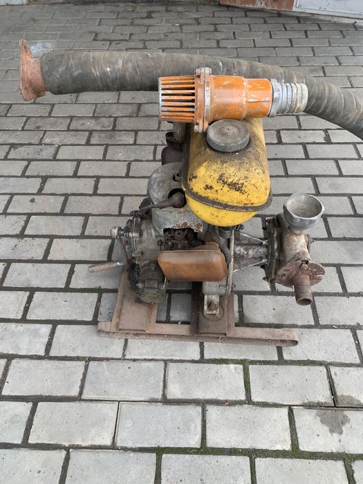 Мотопомпа Совєтського протзводства