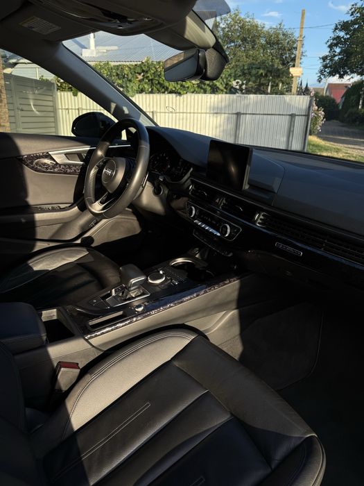 Audi A4 b9 2019р