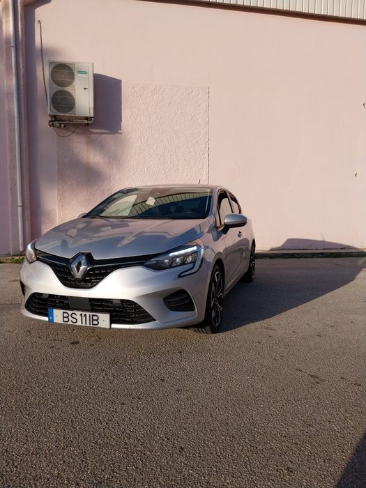 Renault Clio V  1.5 blue dci 2021