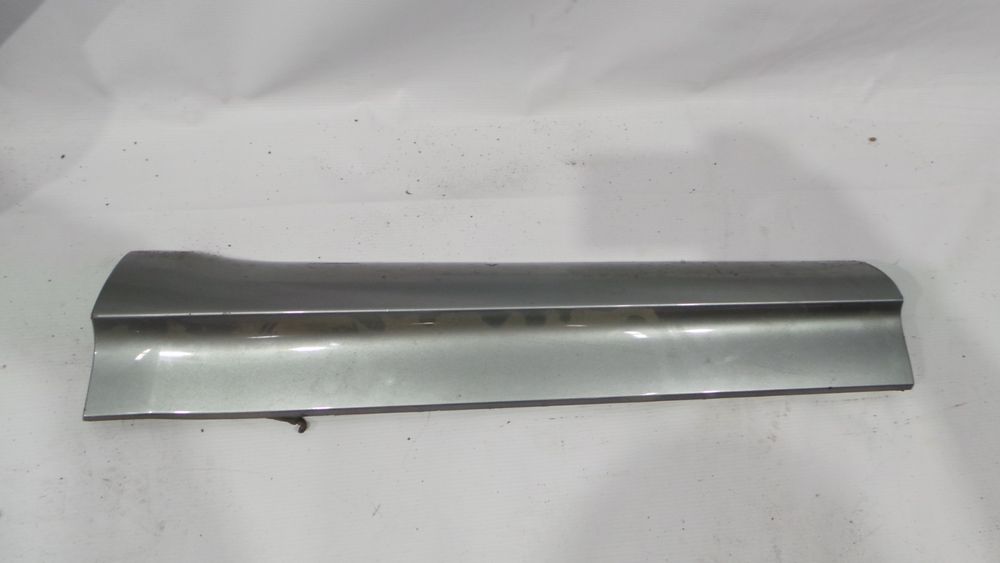 Накладка двери задней левой 8R0853969B для Audi Q5 2008-2012