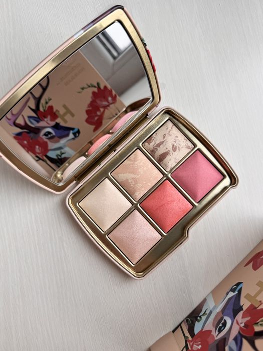 Палетка Hourglass Ambient Lighting Edit Unlocked олень Deer пудра топ