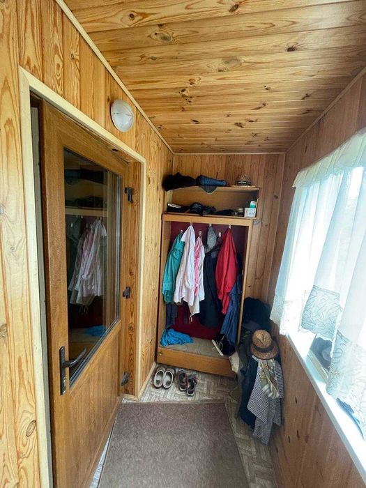 Продам цегляний будинок в Лезнево з приватизованою ділянкою. 34333