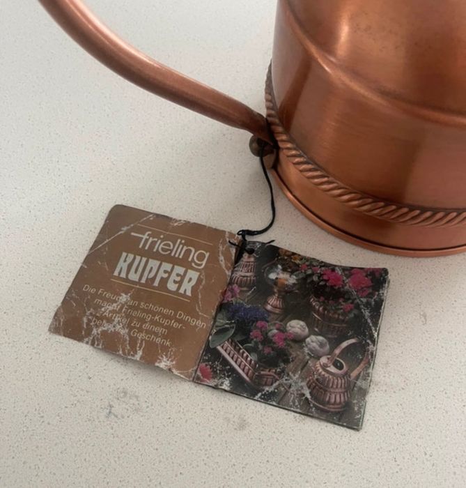 Regador de cobre antigo