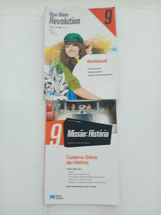 Livros escolares 8 e 9 ano