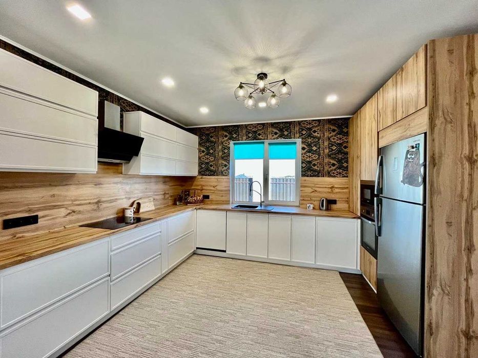 Одноповерховий будинок з ремонтом у новій котеджній забудові Бучі!