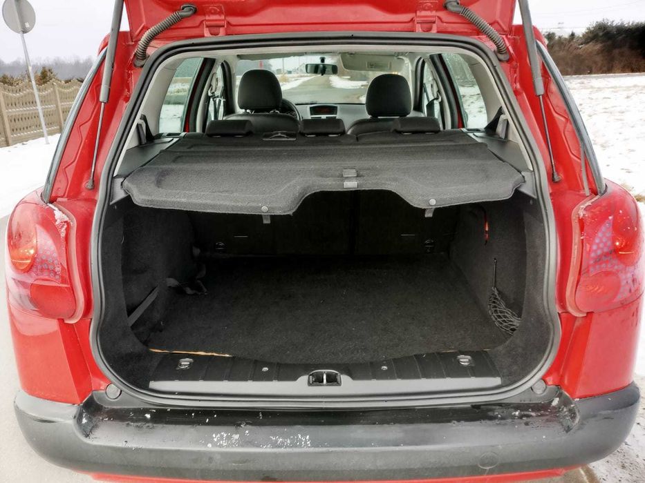 Peugeot 207 super stan mały przebieg