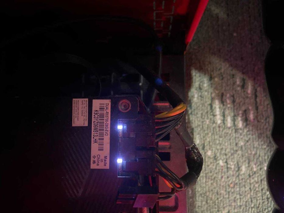 Відеокарта rx 5700 xt