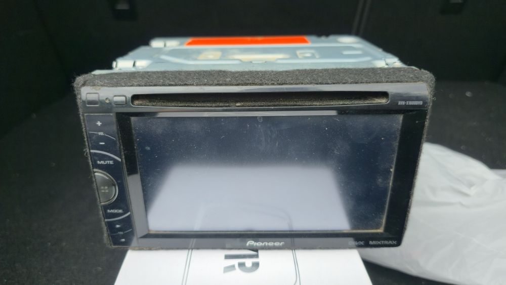 Автомагнитола Pioneer AVH-X1600DVD