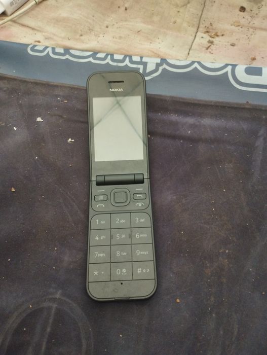 Nokia Mobile Phone with Keypad63825182578435122