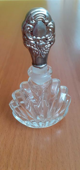 Flakon na perfumy, art deco. Na prezent. Tanio.