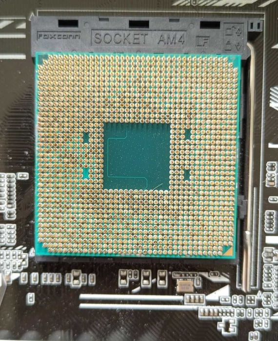 Процессор AMD AM4 Ryzen 7 1700 3,0/3,7 GHz 8 ядер 16 потоков 16 MB кеш ...