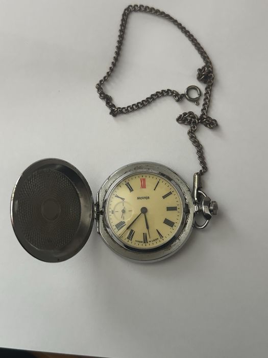 Кишеньковий годдиник Молнія Молния Molnija