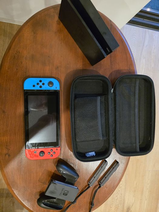 Nintendo Switch muito pouco uso