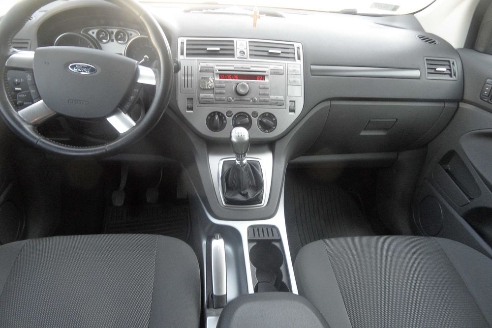 Ford Kuga 2.0 TDCI 140KM - 2012/13 Klimatyzacja Hak
