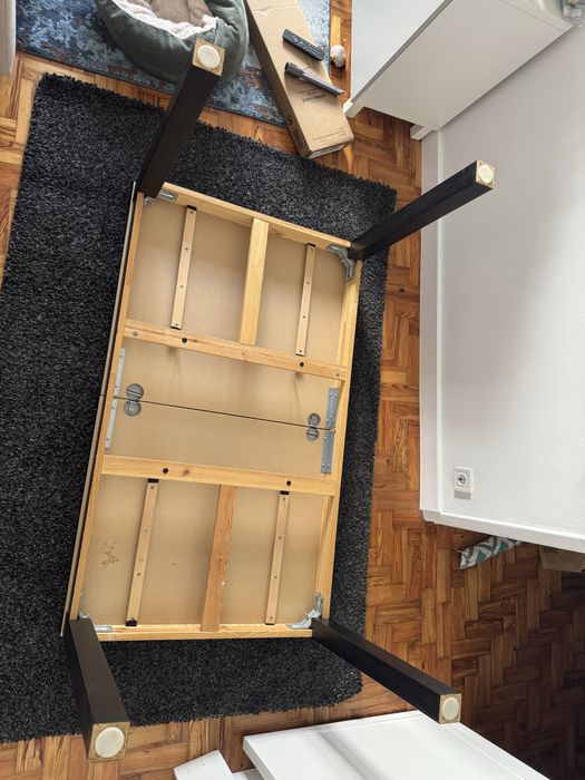 Mesa Bjursta Ikea