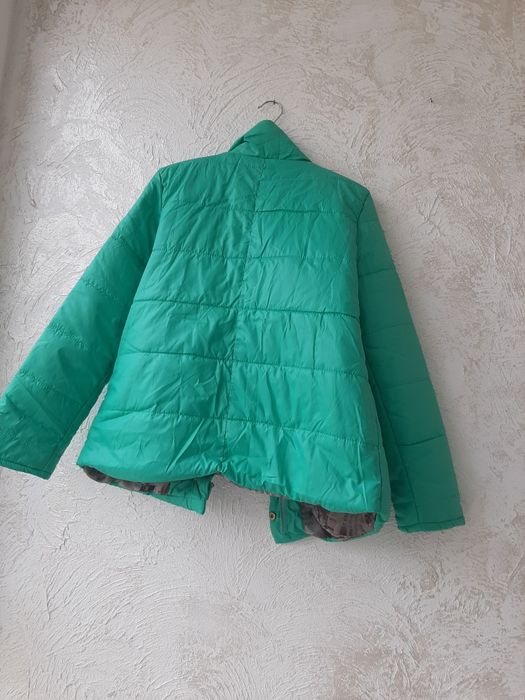 Куртка 52 розмір нова