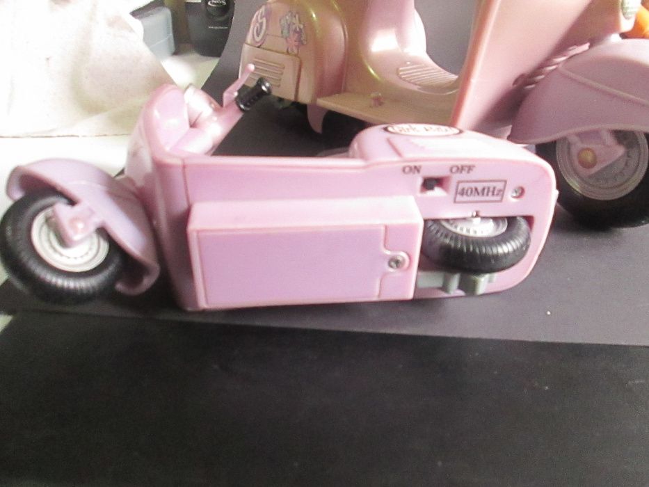 Duas Vespas muito antigas