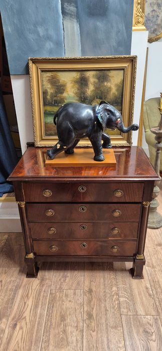 Komoda w stylu Empire (styl Cesarstwa) klasycyzm Francja mahoń kolumny