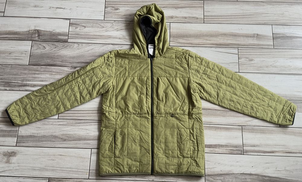 Нова куртка Mountain HARDWEAR