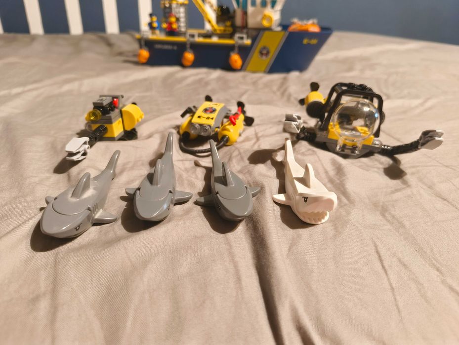 Zestaw klocków LEGO nr. 60095   Statek do badań głębinowych
