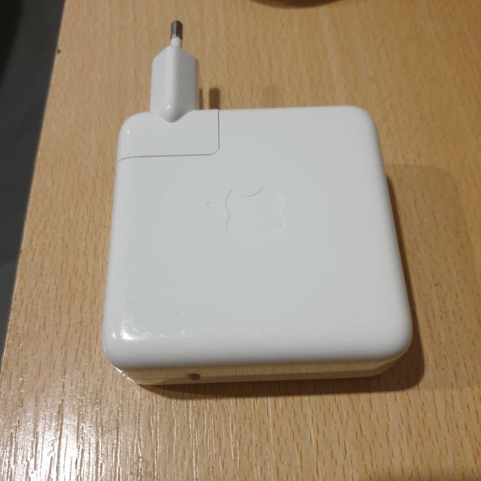 USB-C Carregador Macbook 61W, original