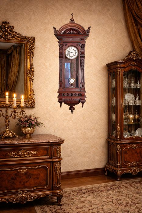 Часы настенные, каминные, старинные.