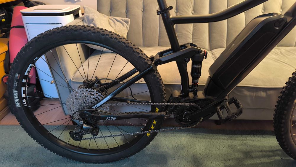 Full E-bike DEMA FLOW 29”